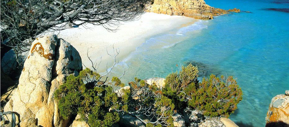 #htmlcaption2 Scegli la località in cui trascorrere le tue vacanze, guarda le foto e i video.
